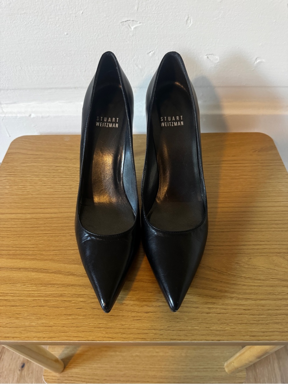 Stuart Weitzman Black Pointed Toe Leather Pumps